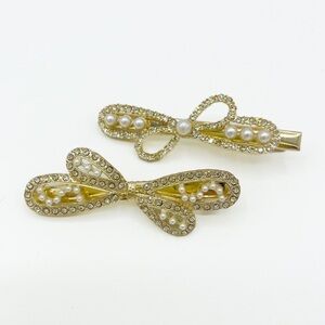 Set of 2 Bow-and-Pearl Pavé Hair Clips